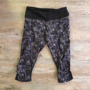 Lululemon yoga pants